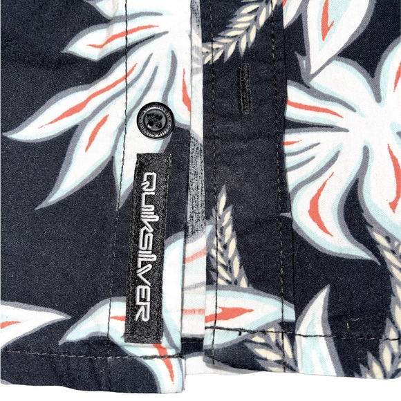 Little Boys Quicksilver Floral Button down - Picture 3 of 5